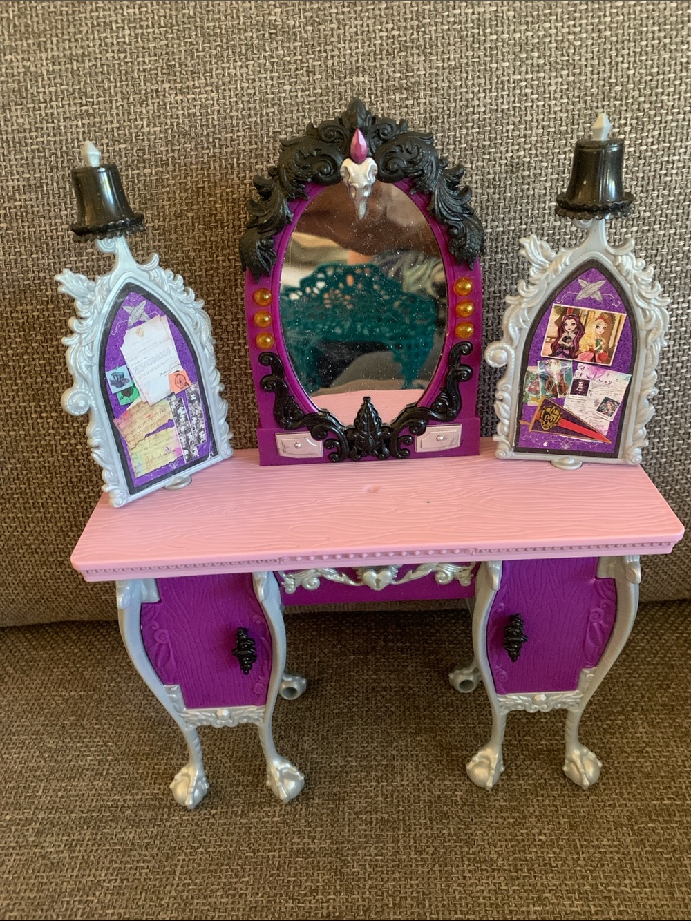 Monster High Doll Playset Furniture Assortment - Picture 2 of 6